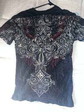 Xtreme Couture Men’s Medium T-shirt Ensign
